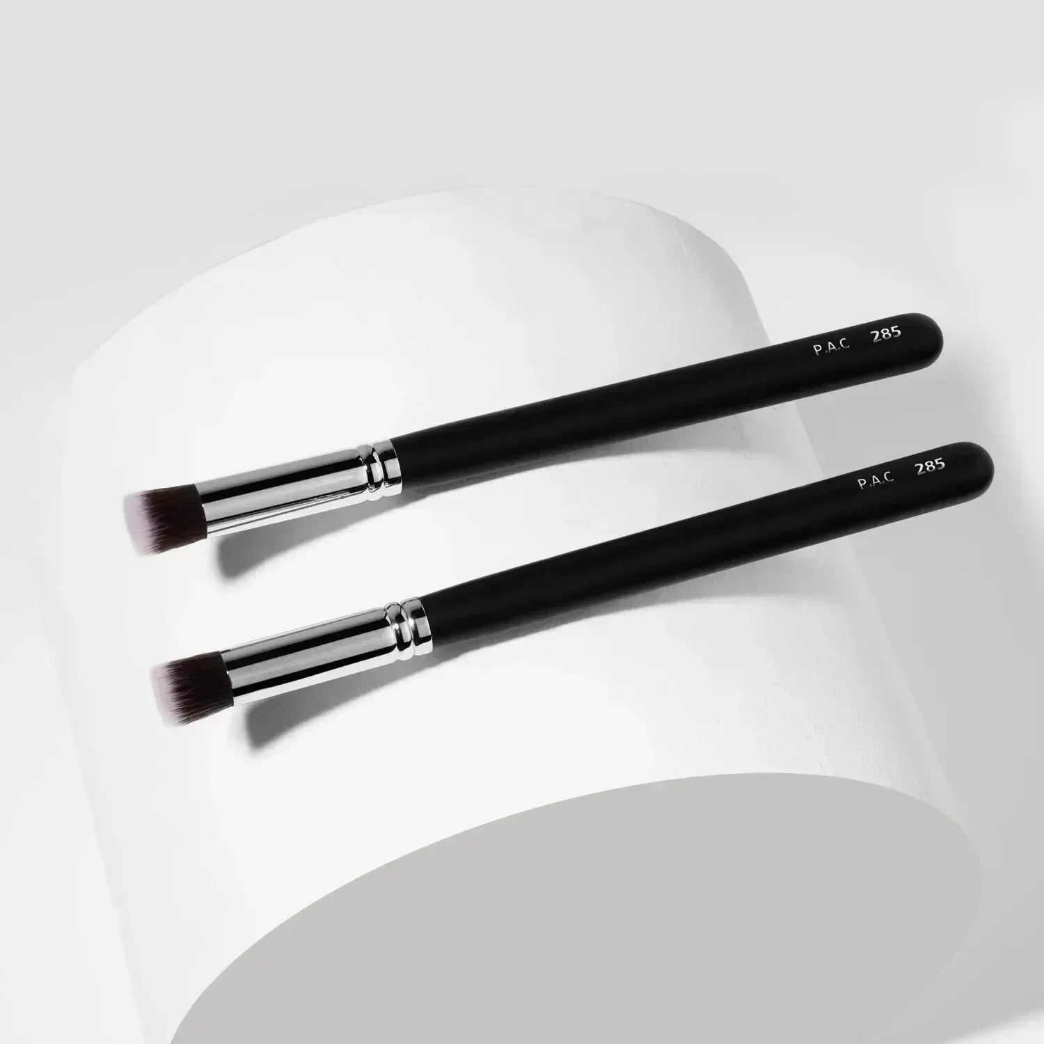 Concealer Brush 285