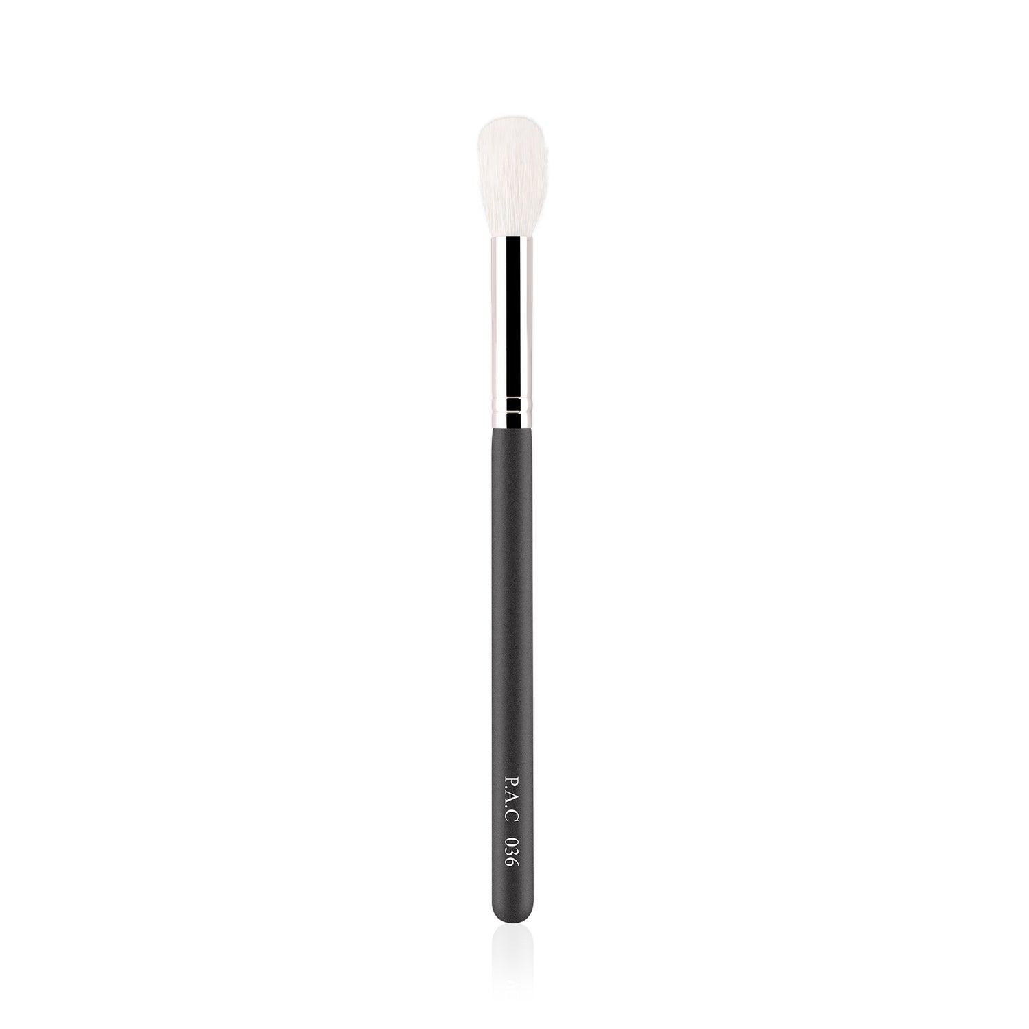 PAC Cosmetics Powder Brush 036