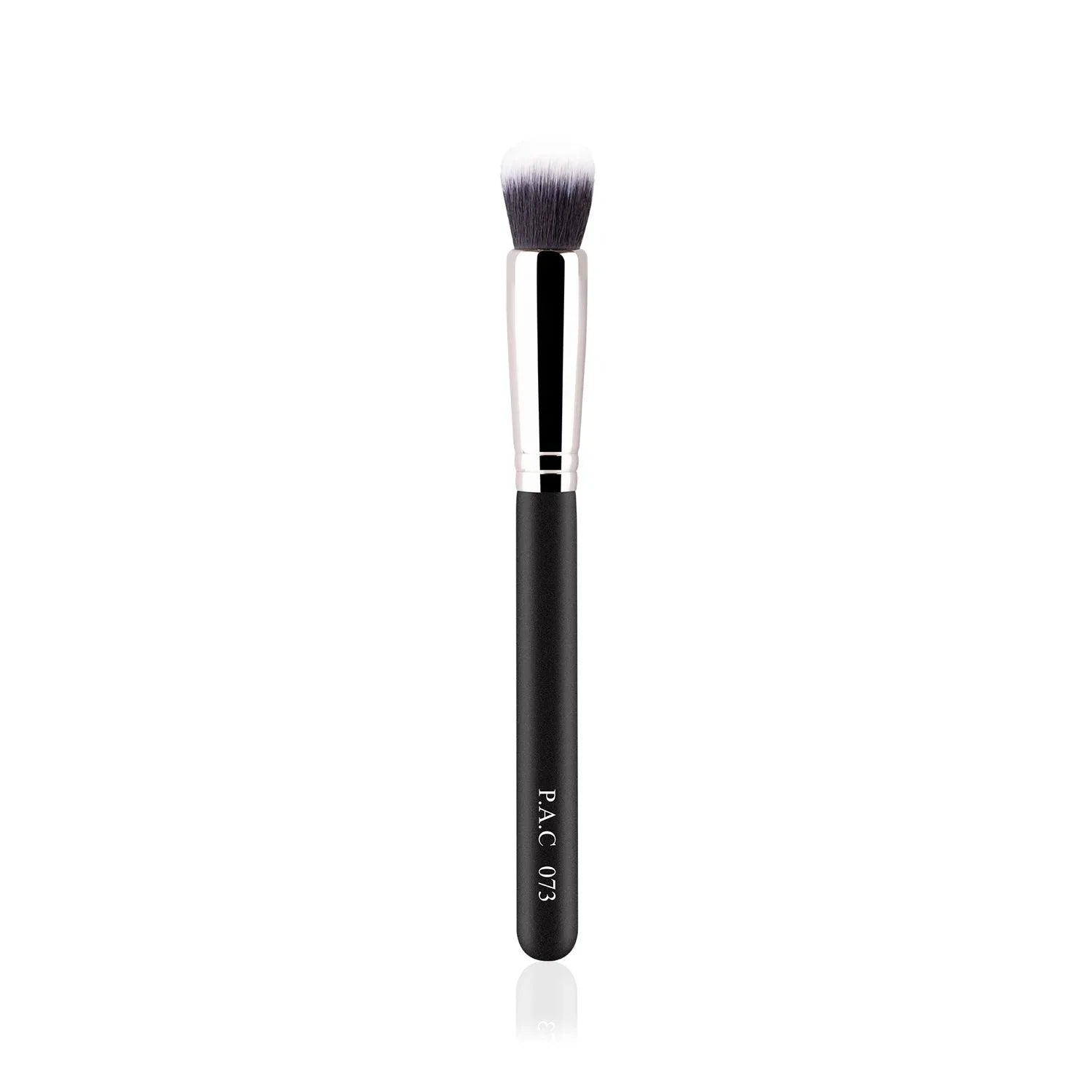 PAC Cosmetics Concealer Brush 073