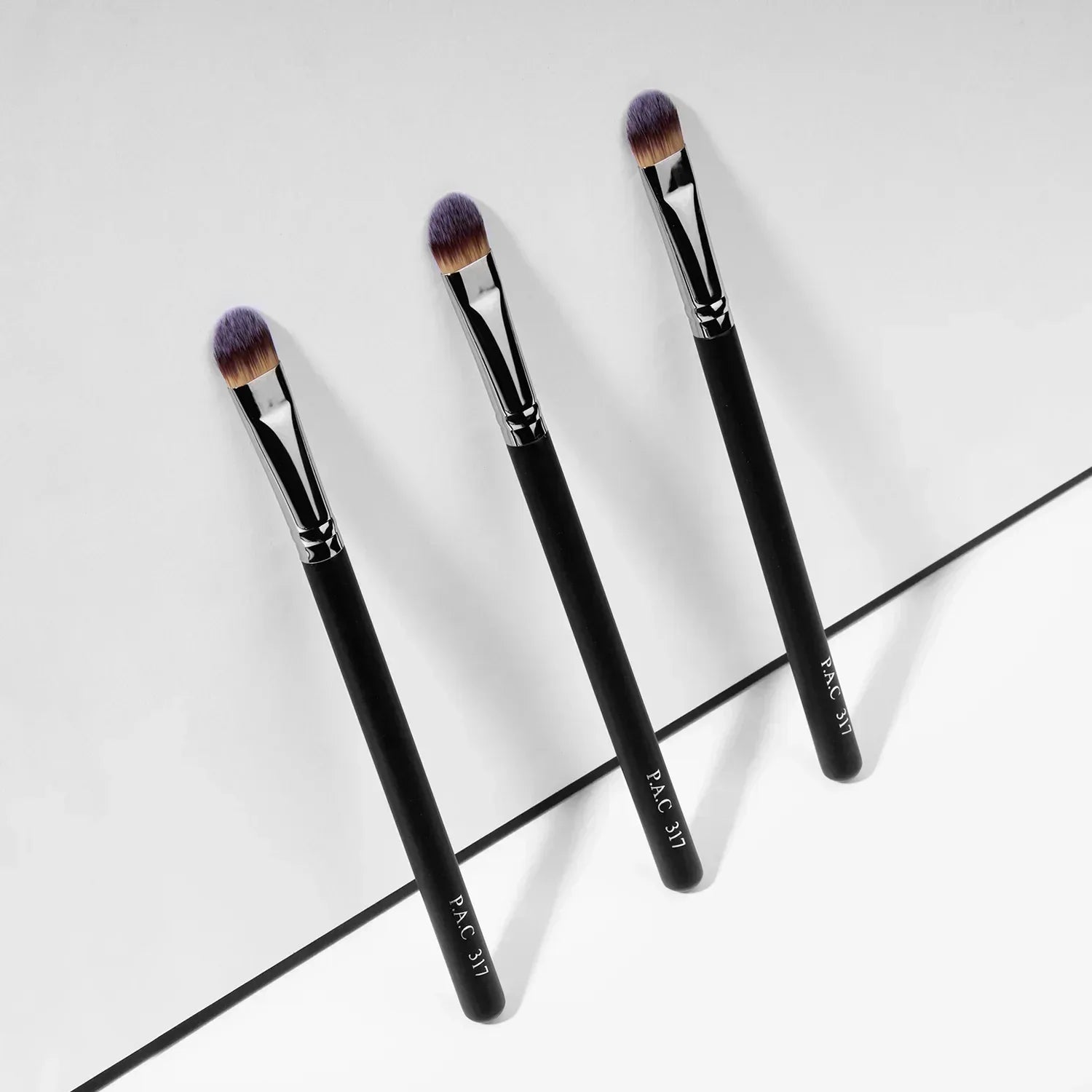 Concealer Brush 317