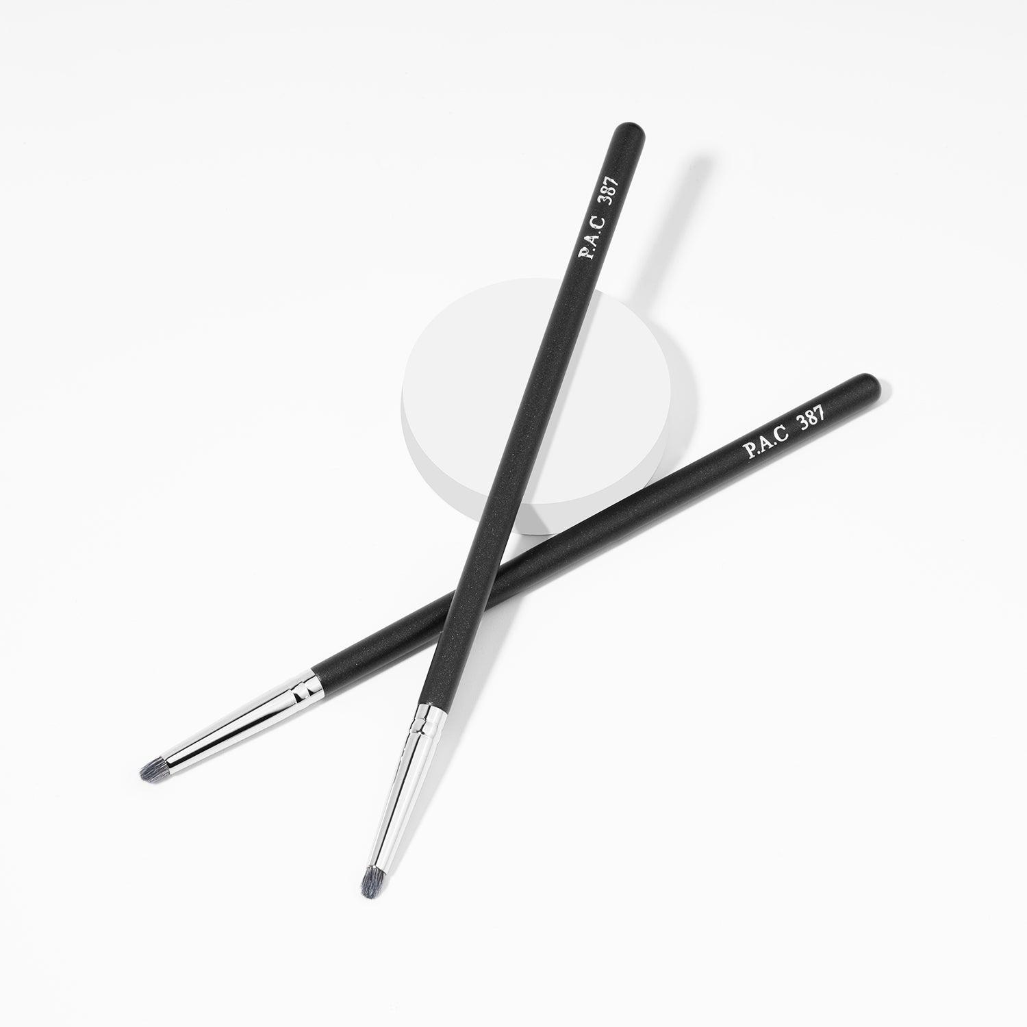 Eyeshadow Blending Brush 387