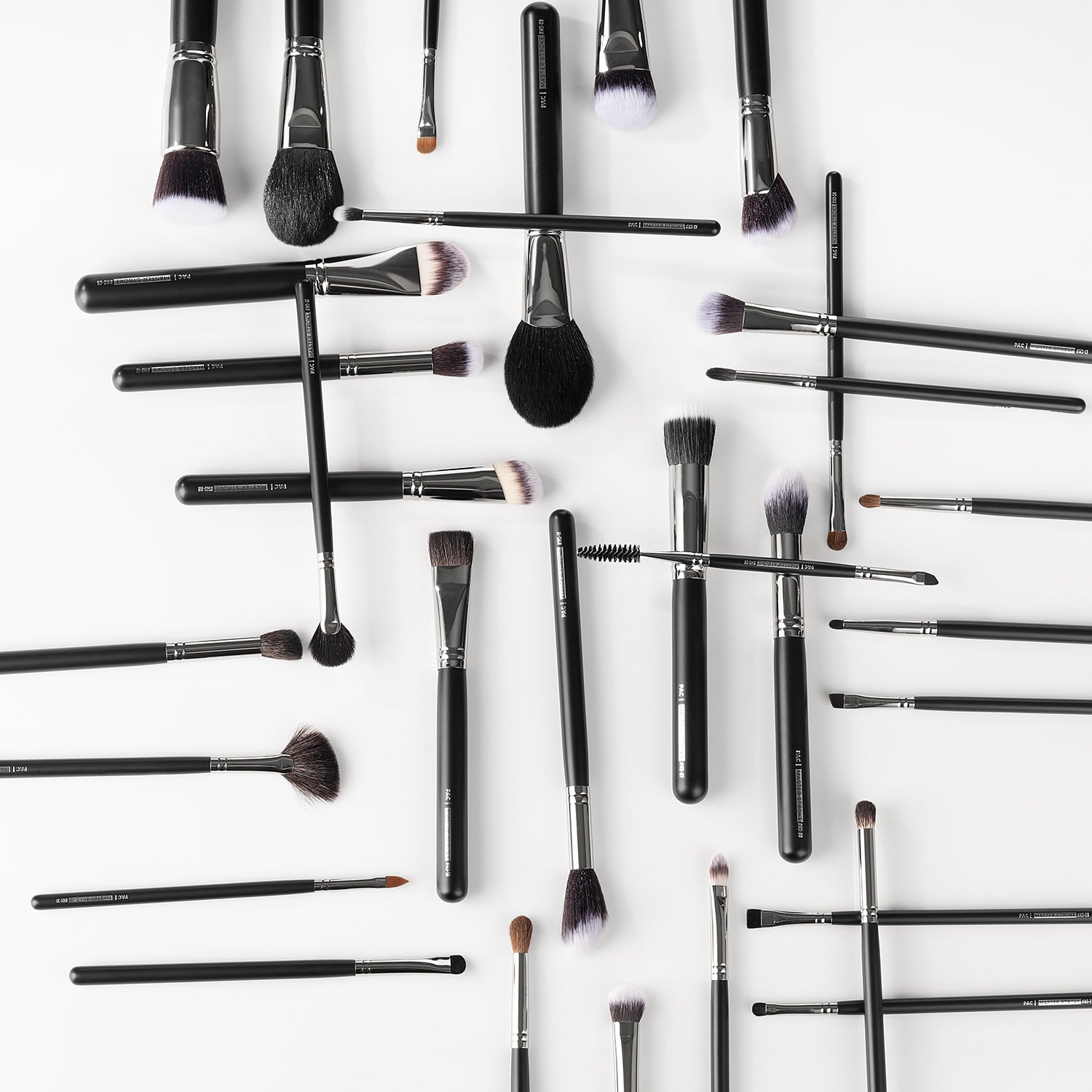 Master Stroke Series (32 Brushes)