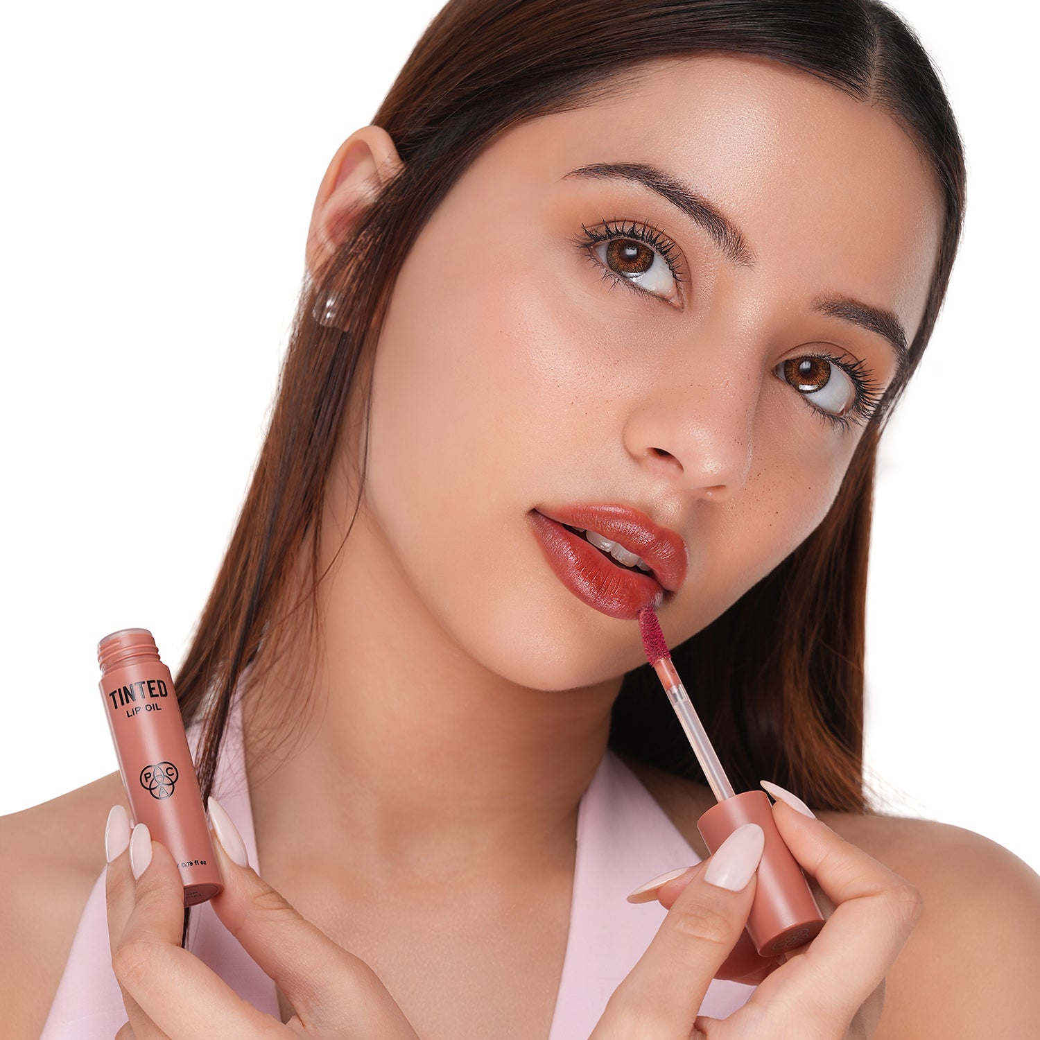 PAC Tinted Lip Oil #Color_Top Model