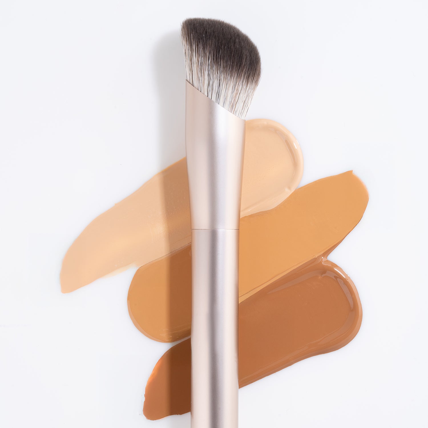 S02 Angular Foundation Brush