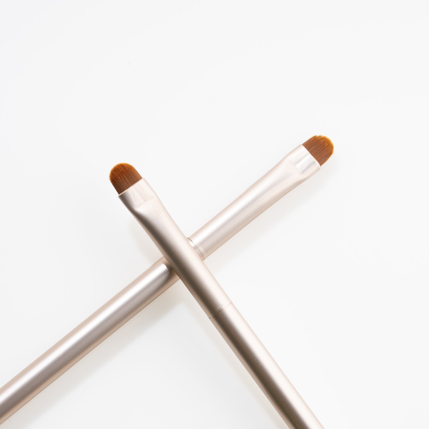 S15 Cut Crease Flat Brush